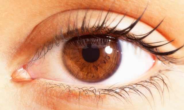 स्वस्थ आँखों के लिए करे विटामिन D का सेवन