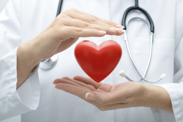 शोधकर्ताओं ने दिल के दौरे से बचने के लिए आसान से उपाय बताए