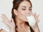 अधिक दूध पिने से होता है हड्डियों के टूटने का खतरा
