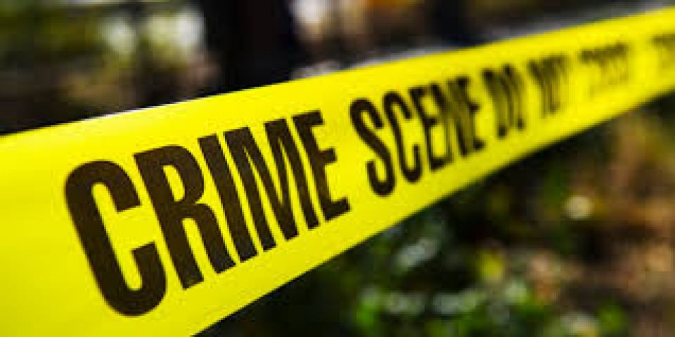 UP: assailants opened fire at the car of a family, all injured critically