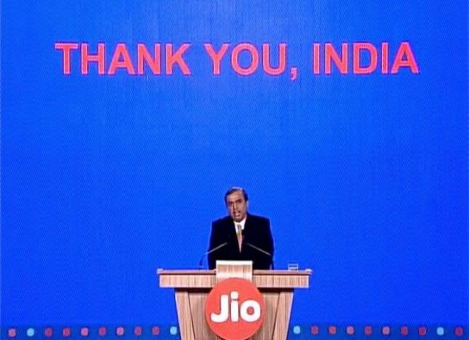 Reliance JIO : Free data usage facility extended till 31st December 2017