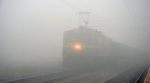 Dense fog continued to engulf Delhi; trains running late, flights suspended