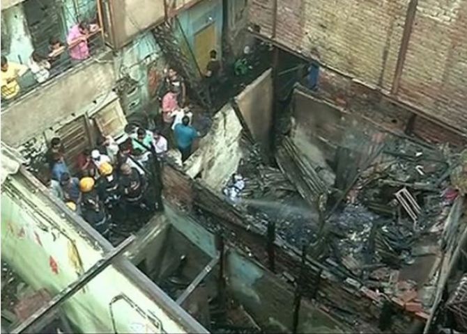 Mumbai's slum area caught fire; no casualties reported