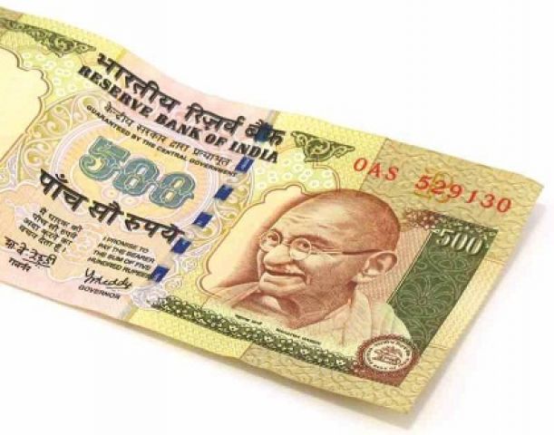 Old Rs.500 currency will be accepted as legal tender till 15th December