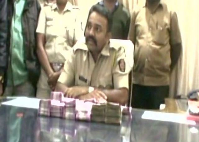 Police seized huge amount of Money from Five Places of 'Maharashtra'