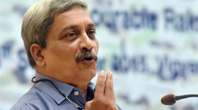 Parrikar takes U-turn on cashless Goa statement