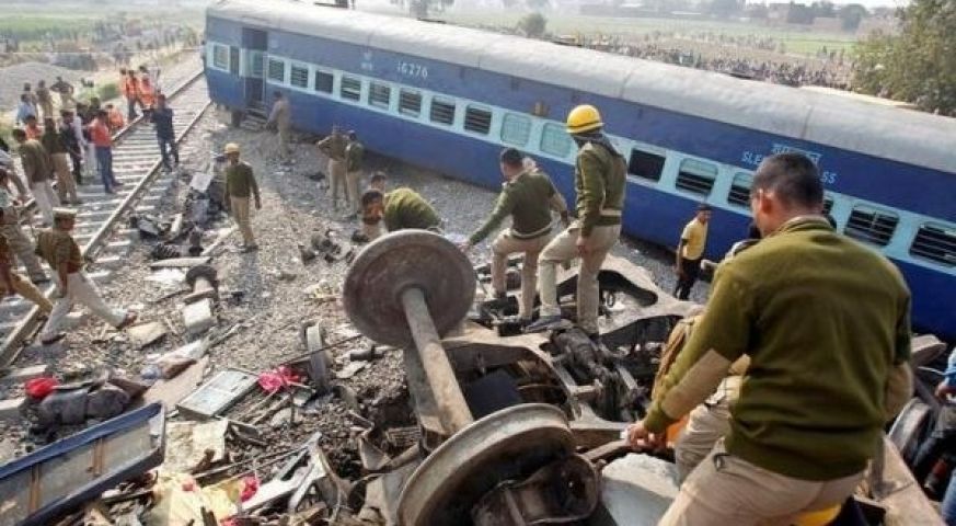 4 coaches of Patna-Bhabua Express derail, no casualty reported