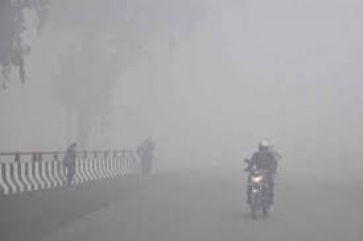 Intense fog swallowed up National Capital; flights delayed