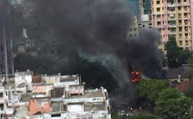 Fire broke out at a welding shop in Kolkata