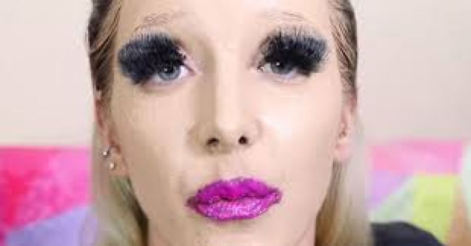 See what happens when people apply '100 layer of Makeup'!!