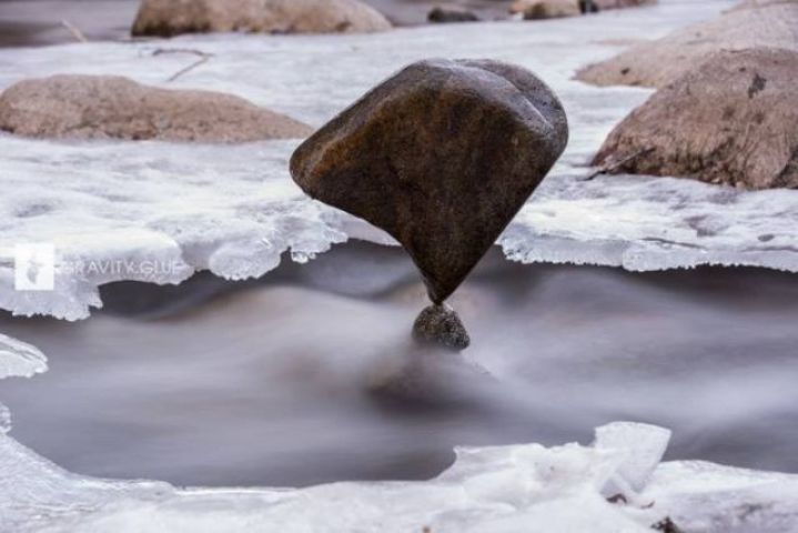 Beautiful 'art work' created by stones!