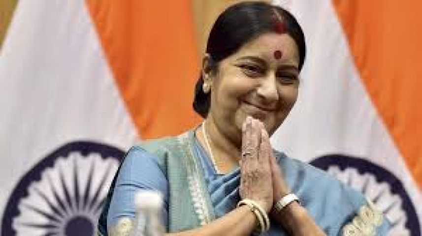 Does Sushma Swaraj will accept the offer of Former UP minister's wife?