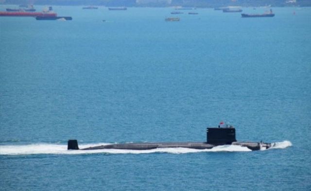 Chinese Nuke submarine noticed at Karachi