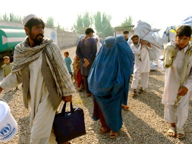 900,000 Afghan emigre return home
