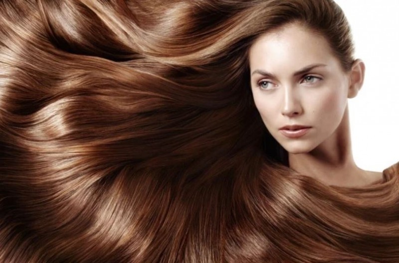 For Healthy and Silky Hair, Adopt This Home Remedy: See Visible Results in Just a Few Days