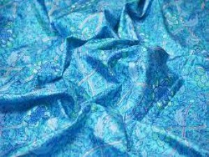 More attractive objects made from old silk sarees, know ideas