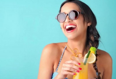 Drinking These 4 Types of Beverages in Summer Will Keep Your Skin Glowing