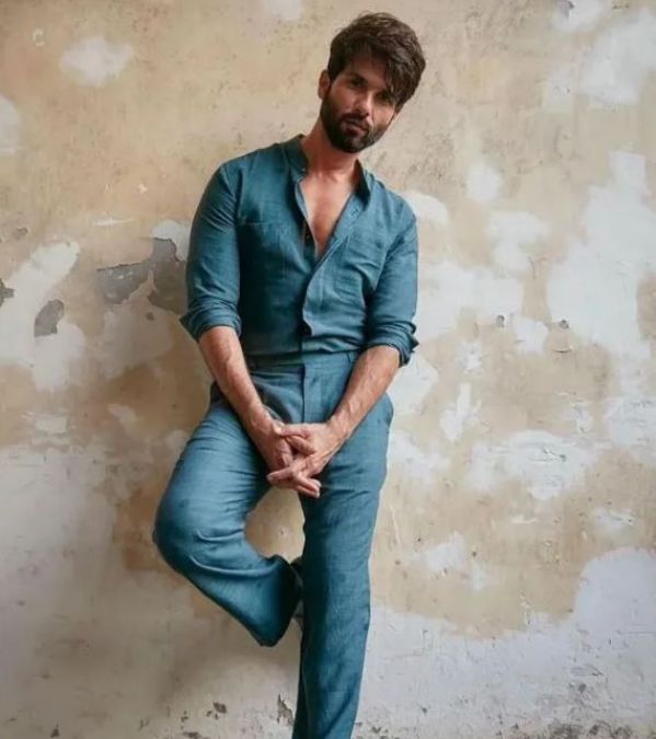 You can rule every girl's heart by copying Shahid