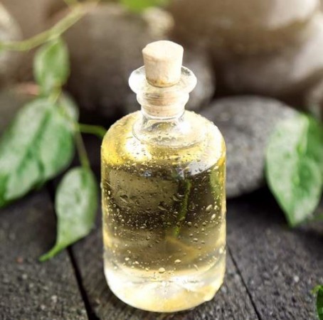 Make Bhringraj oil easily at home, know its benefits