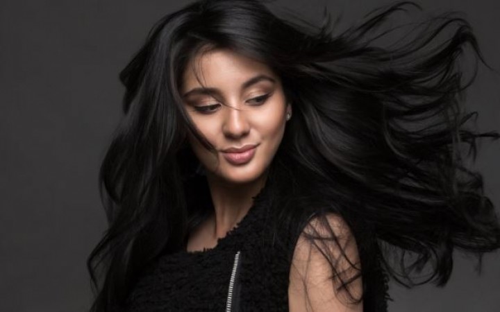 How to Achieve Gorgeous Black Hair? Follow These Essential Tips