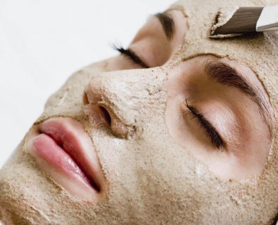 These facepacks will make your skin shiny and spotless