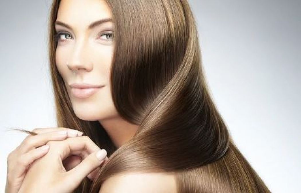 If you want to make hair shiny, mix these things with shampoo