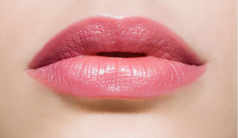 How to make lips naturally pink and soft?