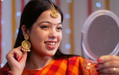 Do These 4 Things Before Hartalika Teej to Make Your Face Glow