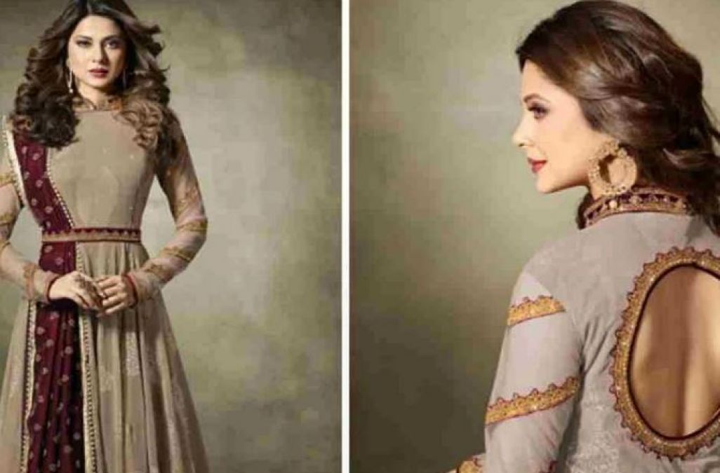 If you want to look attractive on Lohri, then you can choose these beautiful outfits.