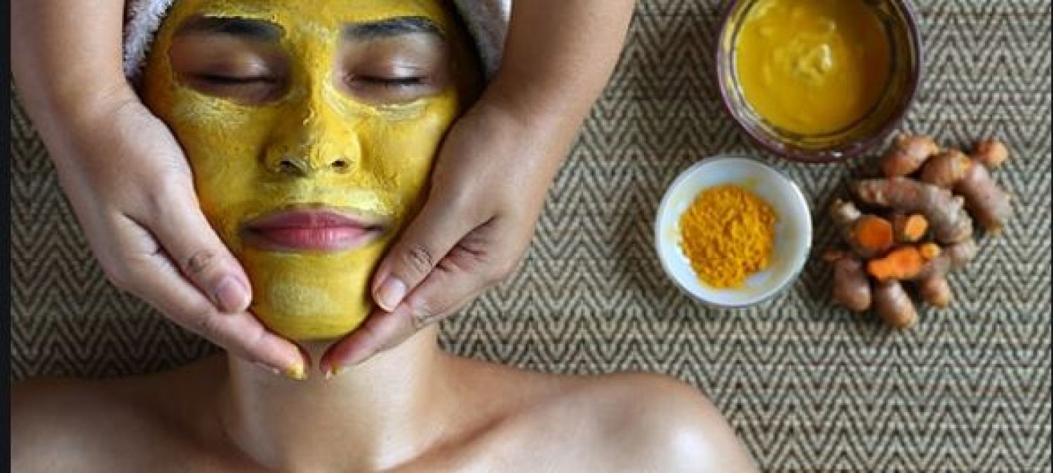 To improve the complexion of the face, then make these 3 face packs with turmeric at home