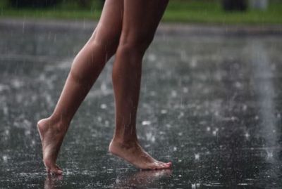 Tips for foot care in monsoon to avoid those pesky fungal infections
