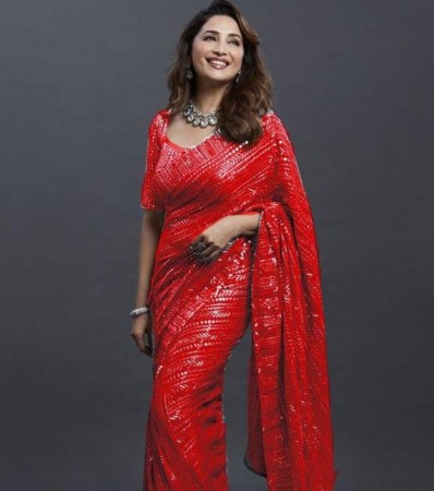 Follow these looks of Madhuri Dixit from marriage to party