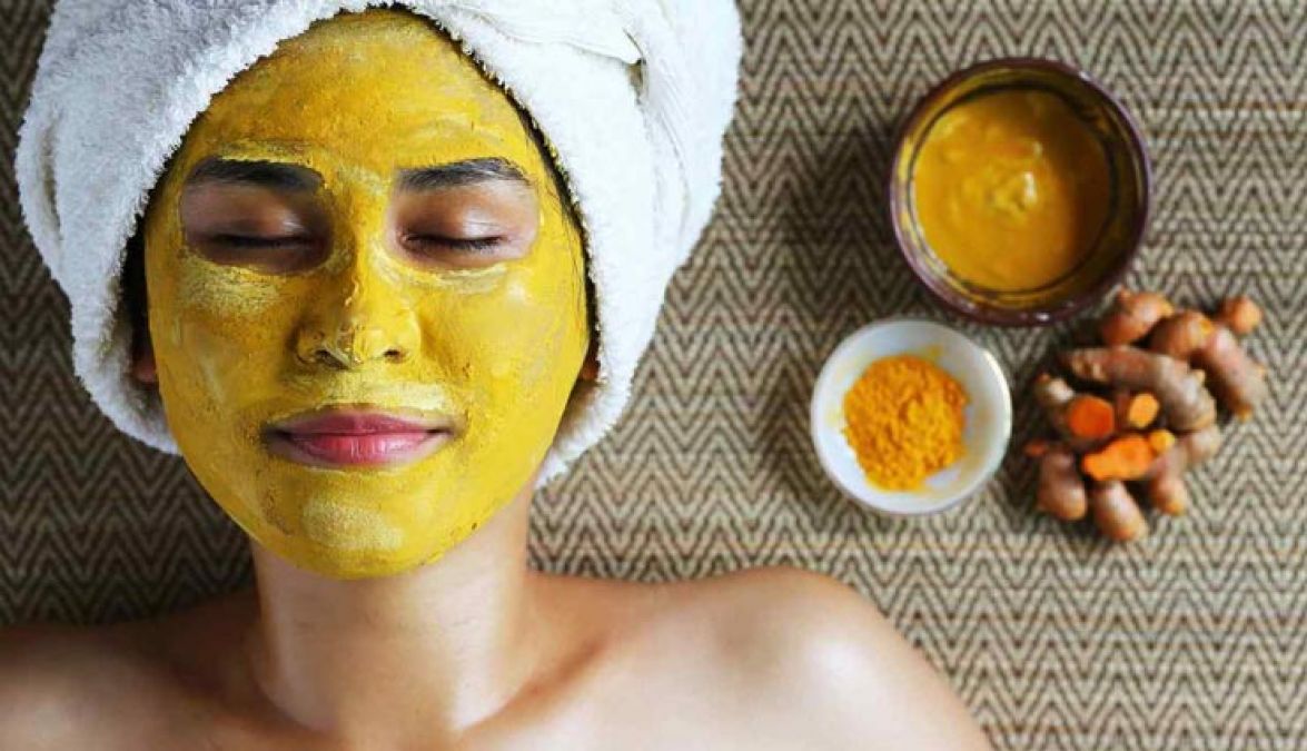 Apply Turmeric Face Pack according to the skin, get a lot of benefits