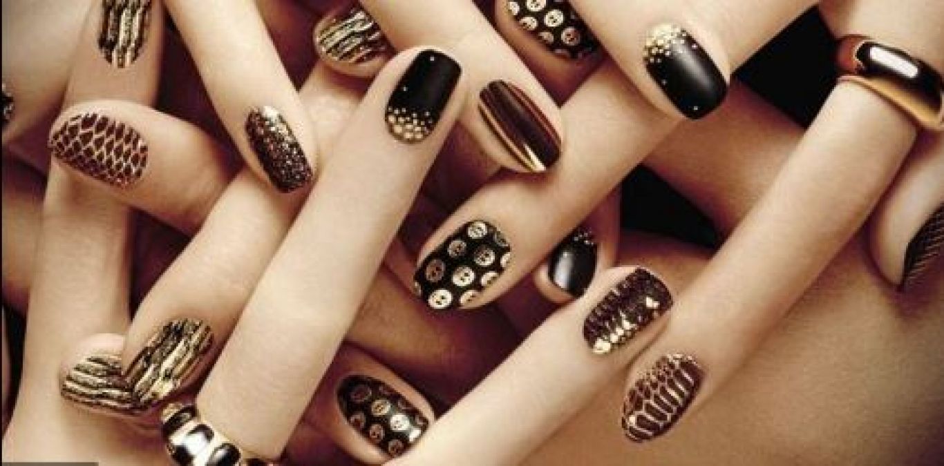 These nailpants will look good on your nails in the rainy season, definitely try it