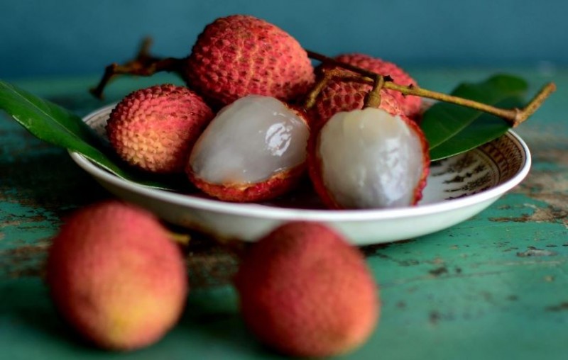 Litchi Peels: A Panacea for Skin, Here's How to Use Them