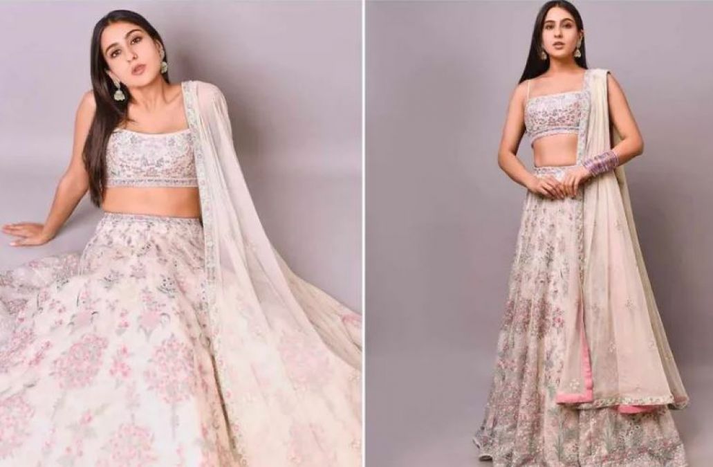 Try these most different and beautiful lehengas to go to the wedding