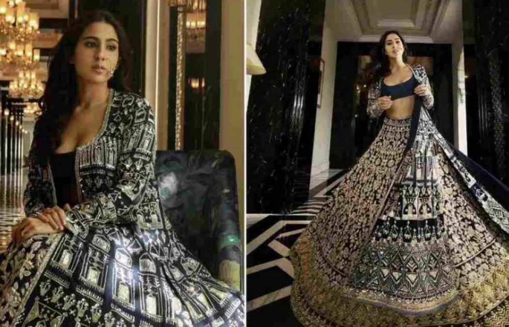 Try these most different and beautiful lehengas to go to the wedding