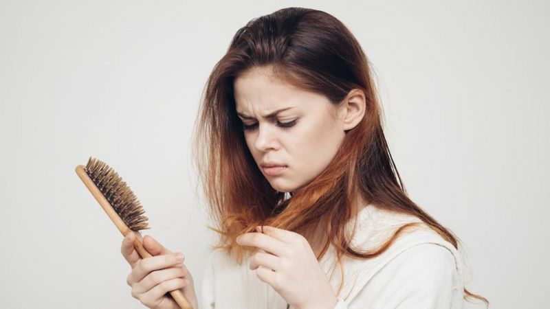 सनस्क्रीन के इस्तेमाल से पाएं दो मुंहे बालों की समस्या से छुटकारा