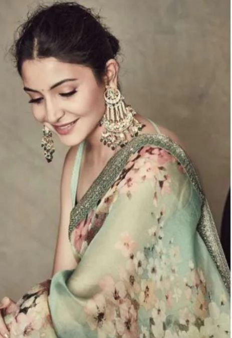 Wearing these saris to go to the wedding in summer, will look most beautiful