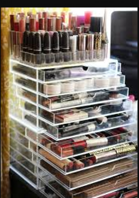 Organize your makeup accessories with the help of these tips, everything will be available on time!