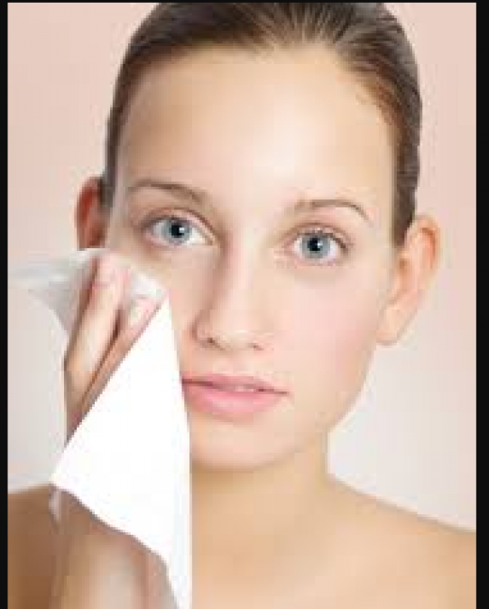 Use of face wipes can cause major damage, know the right way to use