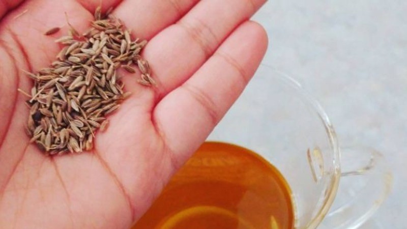 Drinking cumin water brings a special glow on the face