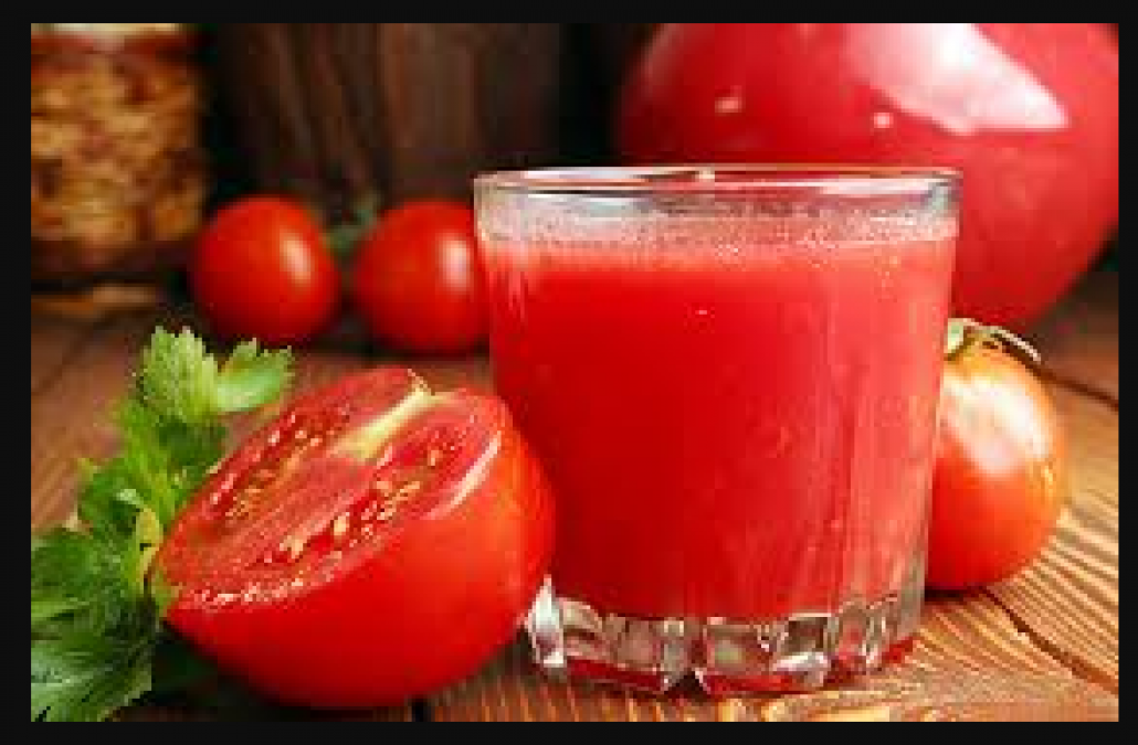 This tomato juice will remove dandruff from your hair