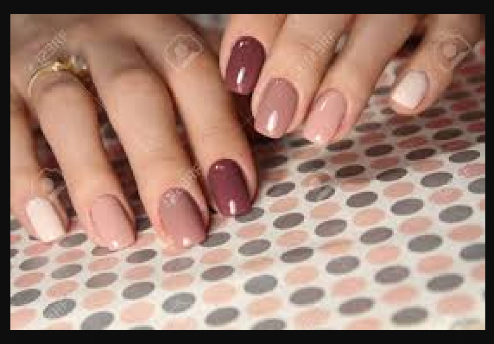 Choose nail paint that suits your complexion, know these tips