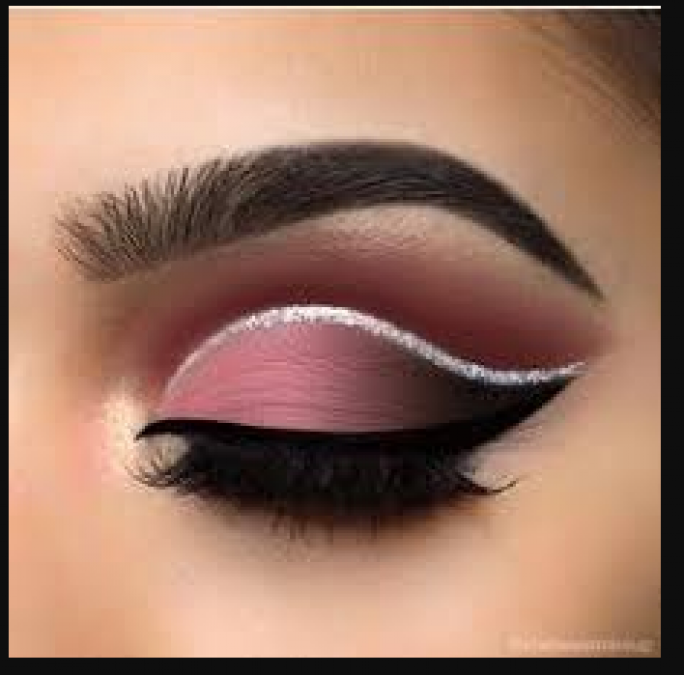 Keep these tips in mind while applying eyeshadow, eyes will look attractive!