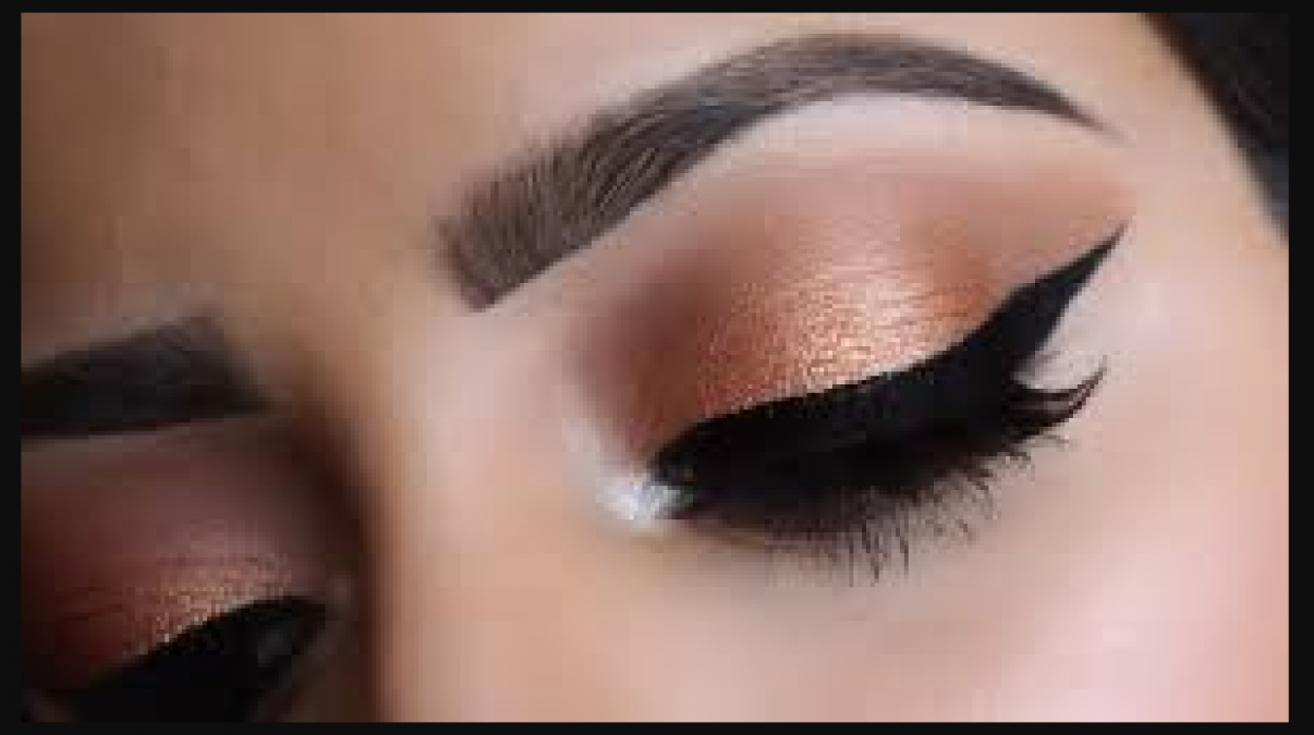 Follow these tips while doing eye makeup