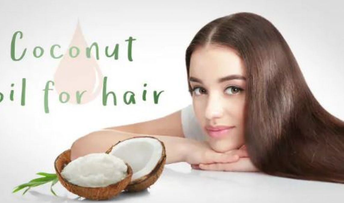 बालों की खूबसूरती के लिए फायदेमंद है नारियल का तेल, जानें फायदे