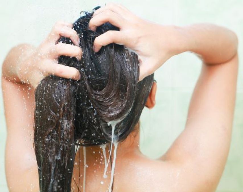 Use conditioner in the right way to make hair soft and silky
