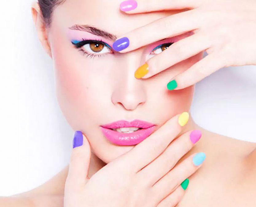Learn from experts on how to strengthen and enhance the nails at home..