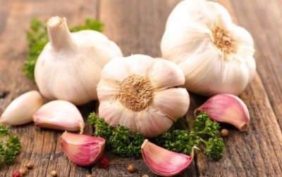 How to Consume Raw Garlic: Beneficial for Men